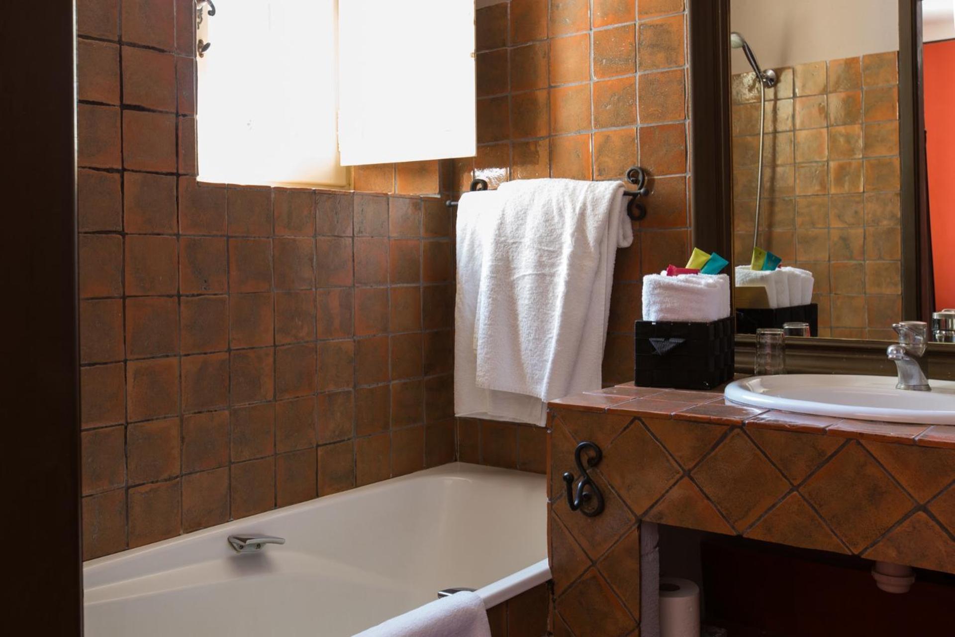 Hotel Le Jardin d'Emile Cassis Zimmer foto
