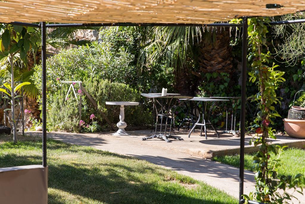 Hotel Le Jardin d'Emile Cassis Exterior foto